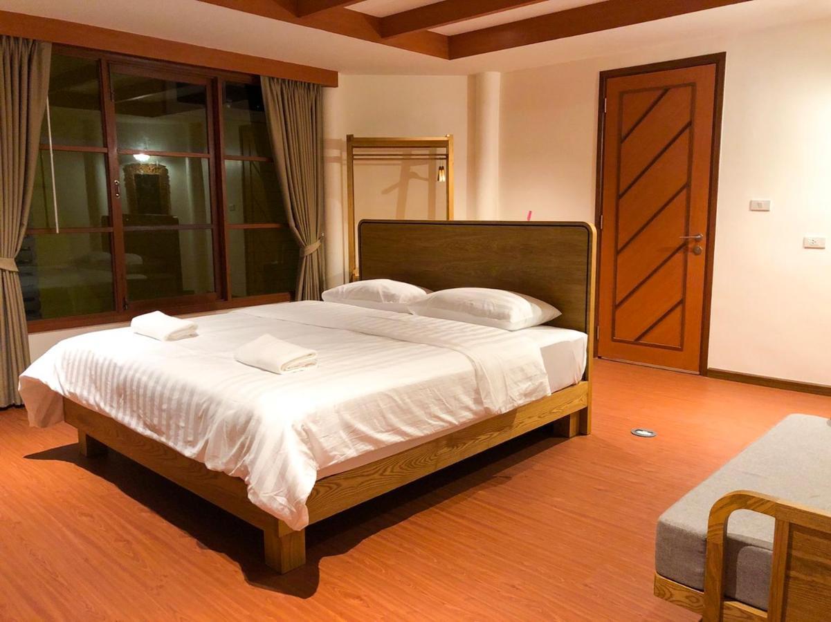Seaman Resort Haad Chao Samran Bagian luar foto