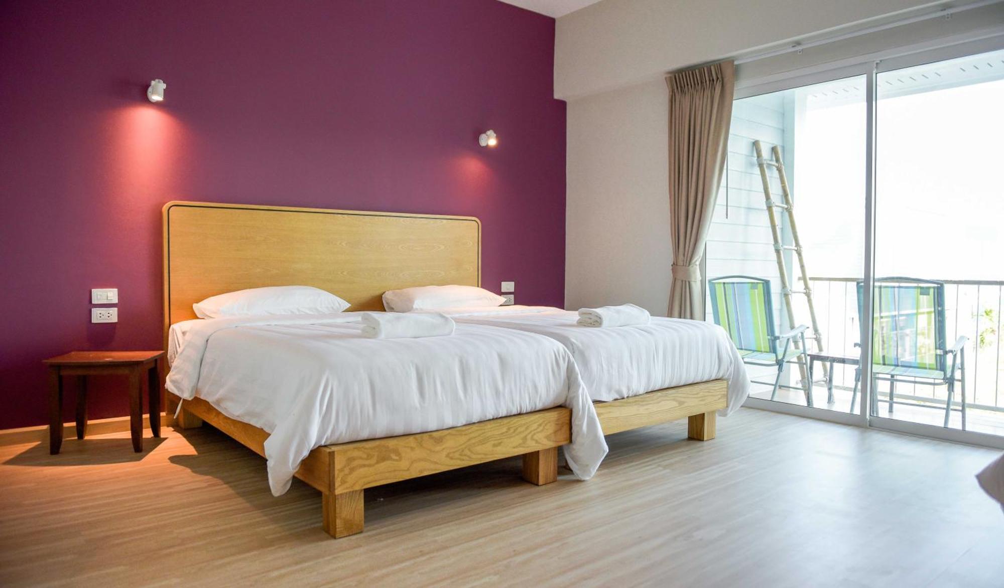 Seaman Resort Haad Chao Samran Bagian luar foto